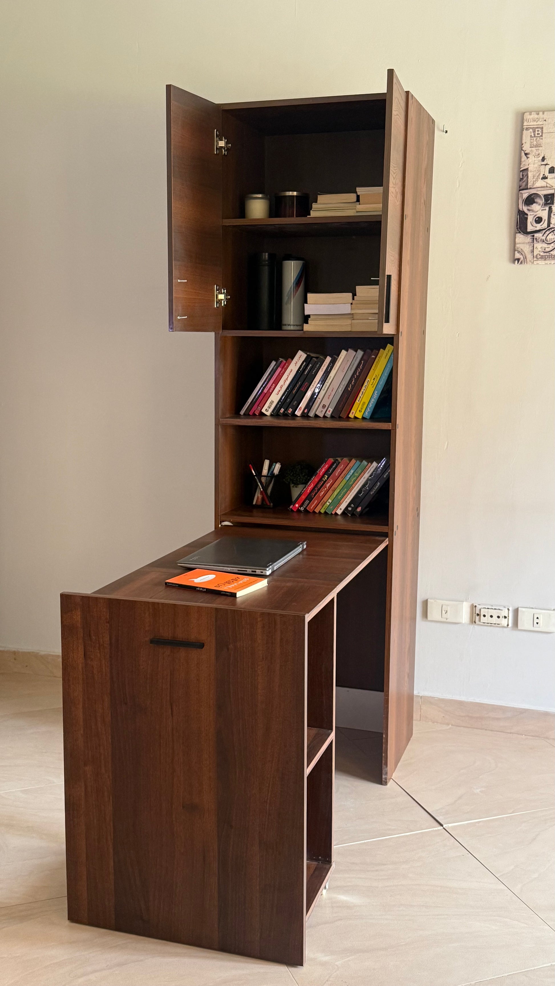 Smart Nook Desk