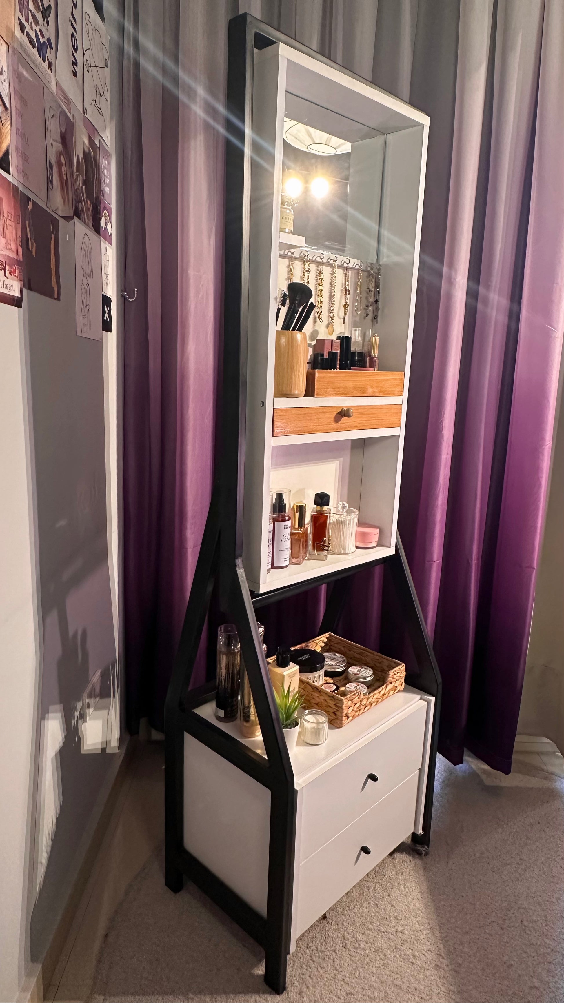 Smart 360 swivel mirror with drowers
